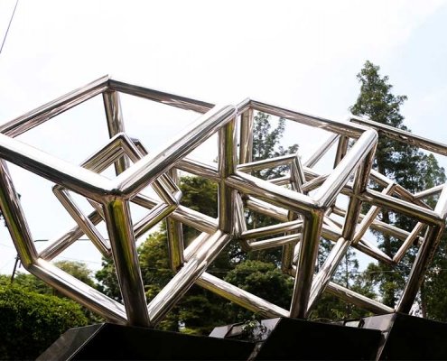 patung publik tugu kubus itb bandung