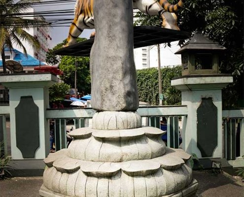 patung publik tugu wangsit siliwangi bandung